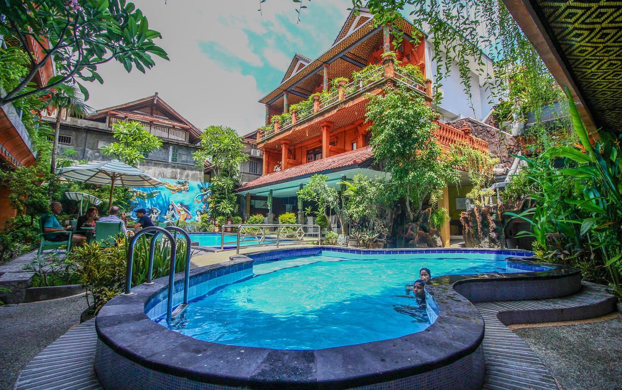 Hotel Lumbung Sari Legian Eksteriør billede