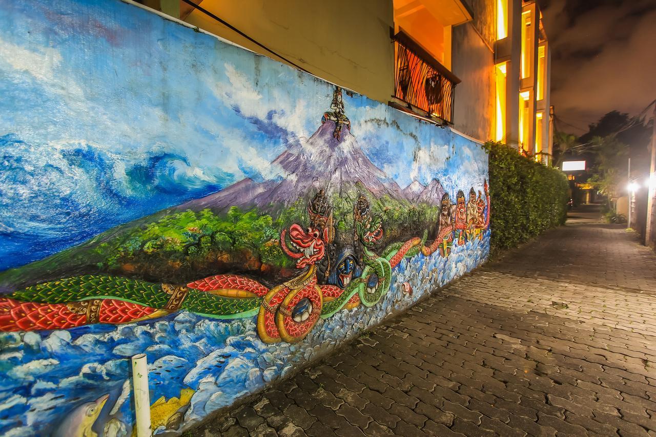 Hotel Lumbung Sari Legian Eksteriør billede