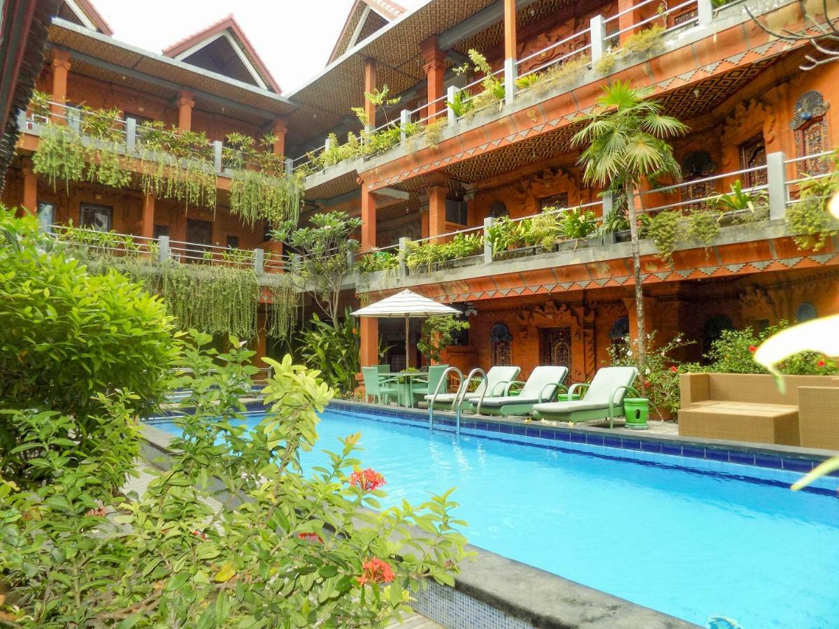 Hotel Lumbung Sari Legian Eksteriør billede